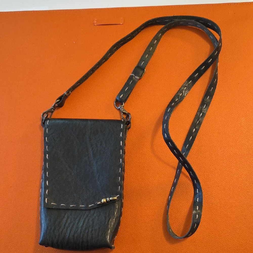 Cindy Kirk Peggy Phone Crossbody Pouch